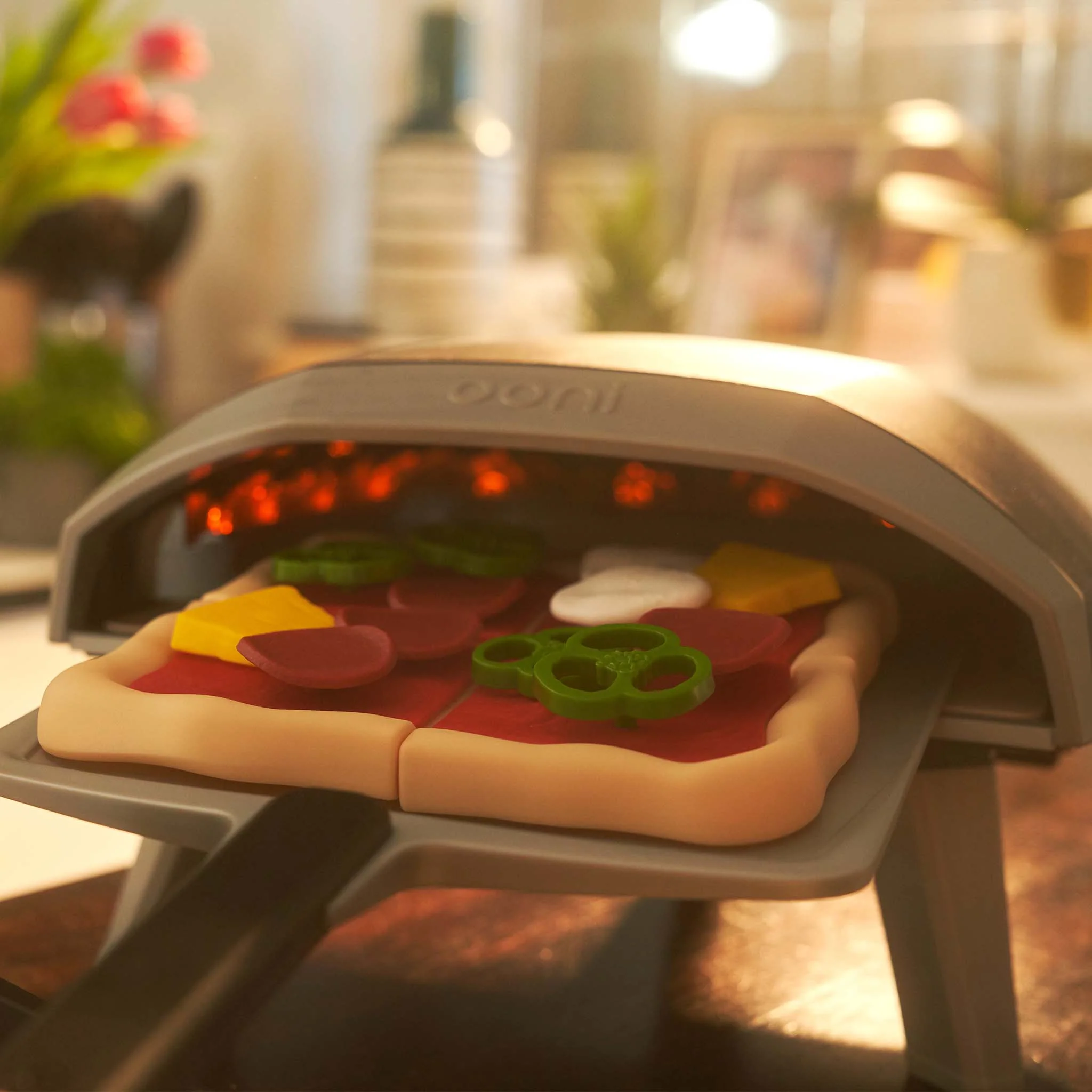 Casdon Ooni Toy Pizza Topping Station - Image 8