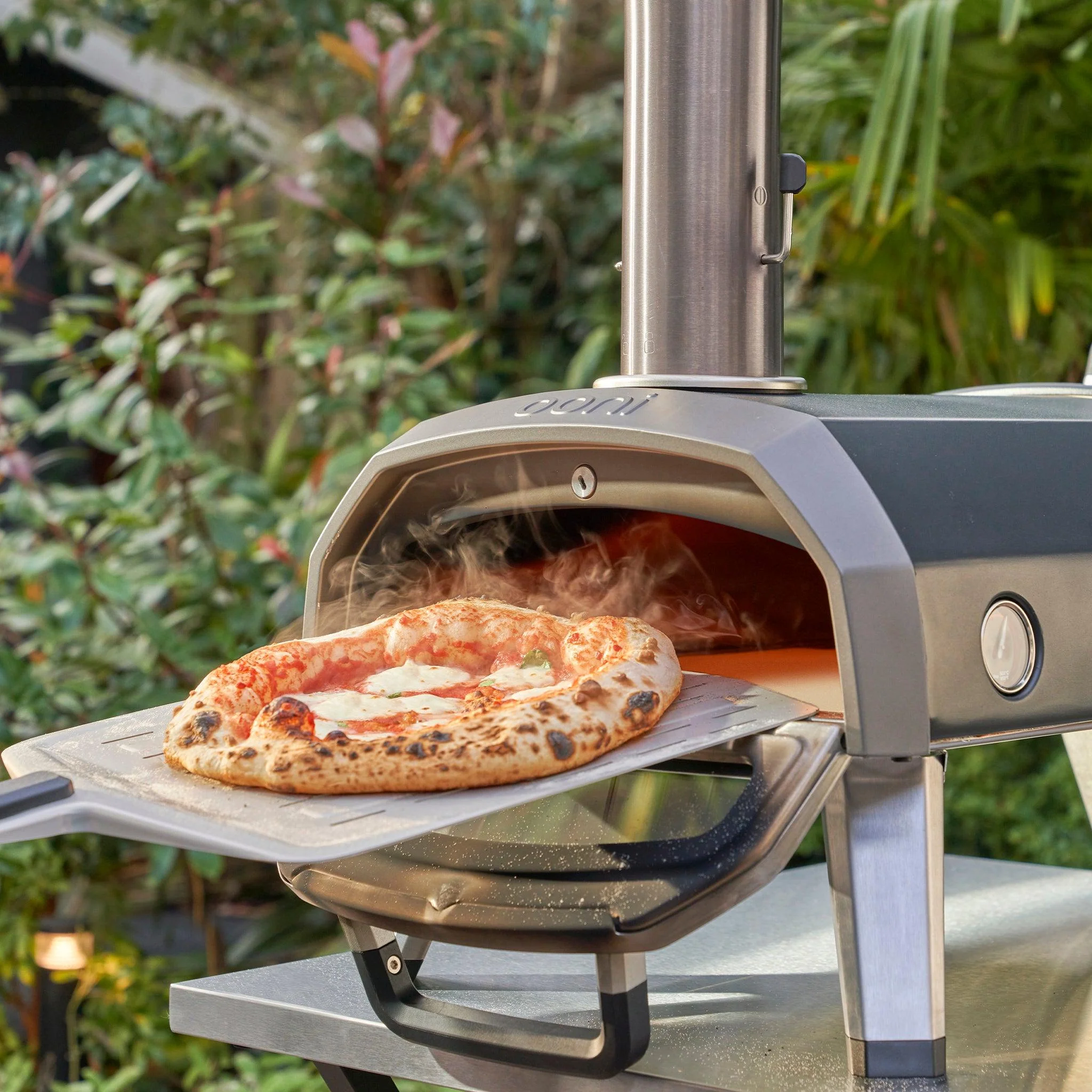 Ooni Karu 2 Multi-Fuel Pizza Oven - Image 6