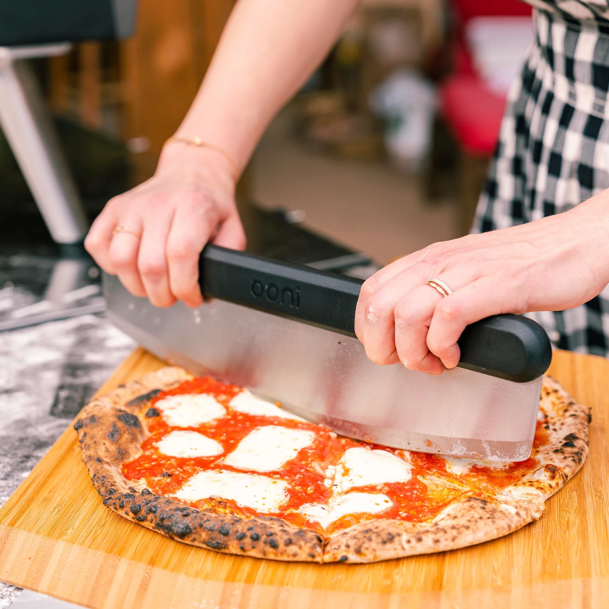 Ooni Pizza Cutter Rocker Blade - Image 4