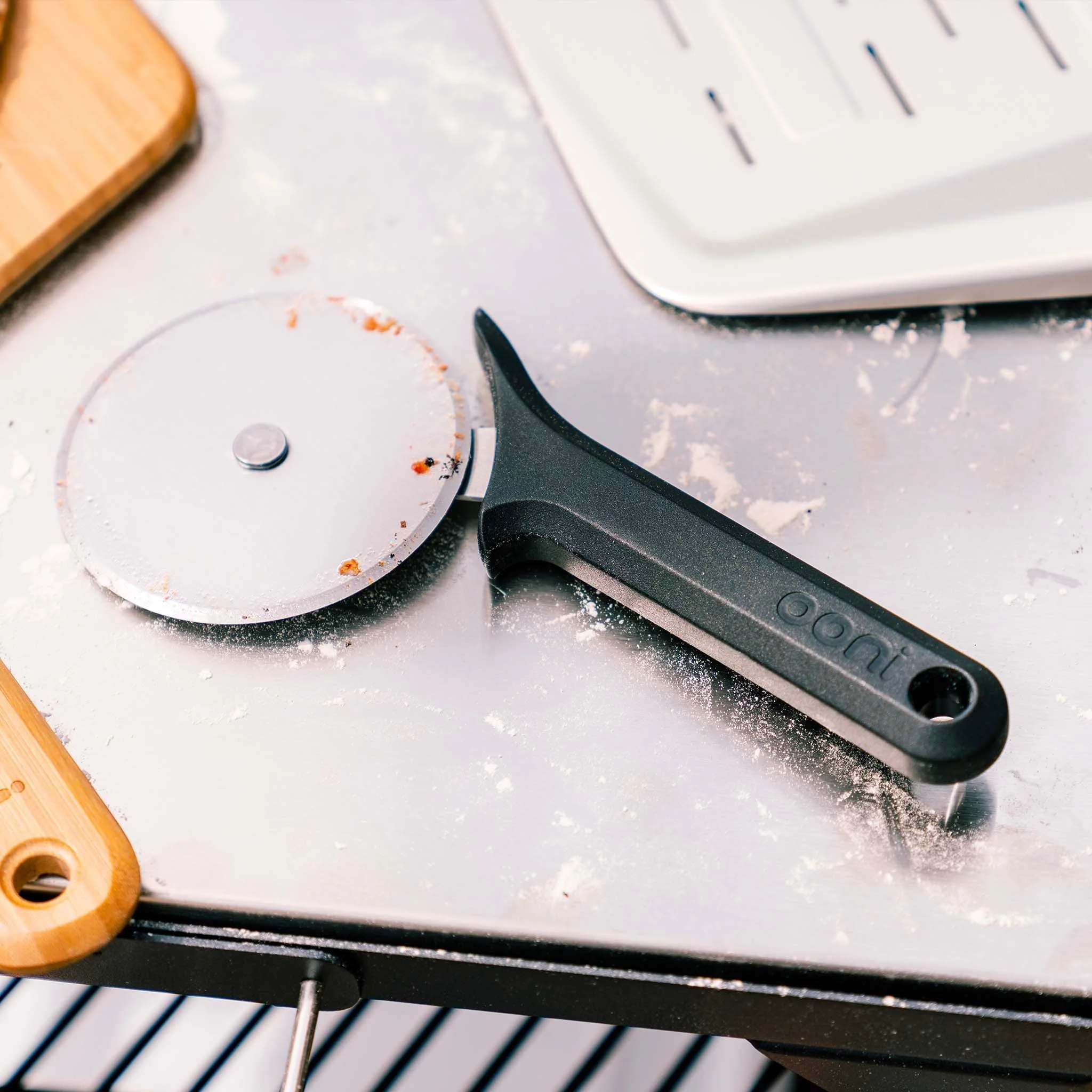 Ooni Professional Pizza Cutter Wheel - Ø11.3cm - Image 3